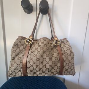 Gucci Vintage Bag Good Condition